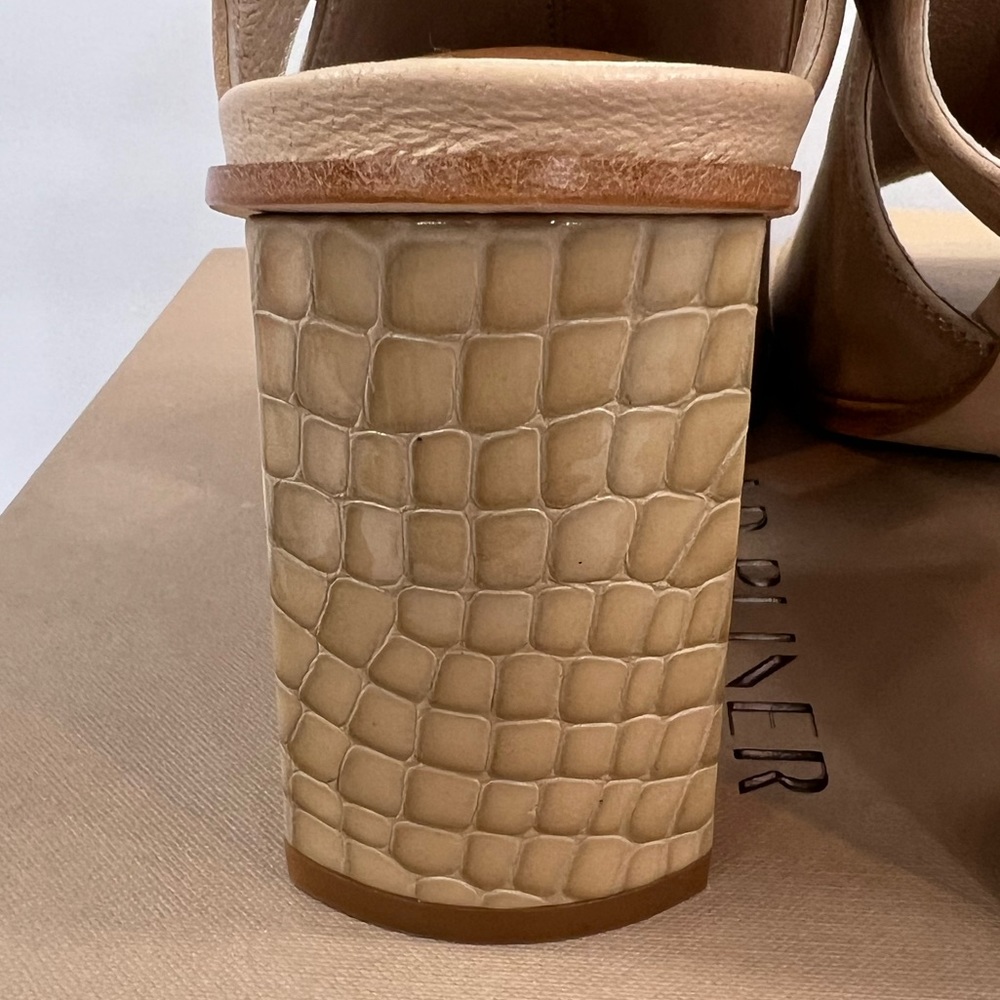 DONALD PLINER💯LADIES SAND COLOR OPEN TOE HALF BOOT. SIZE 10 MEDIUM - Picture 9 of 16